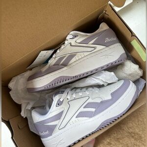 Reebok | ATR Chill Basketball Shoes Size Women’s 6